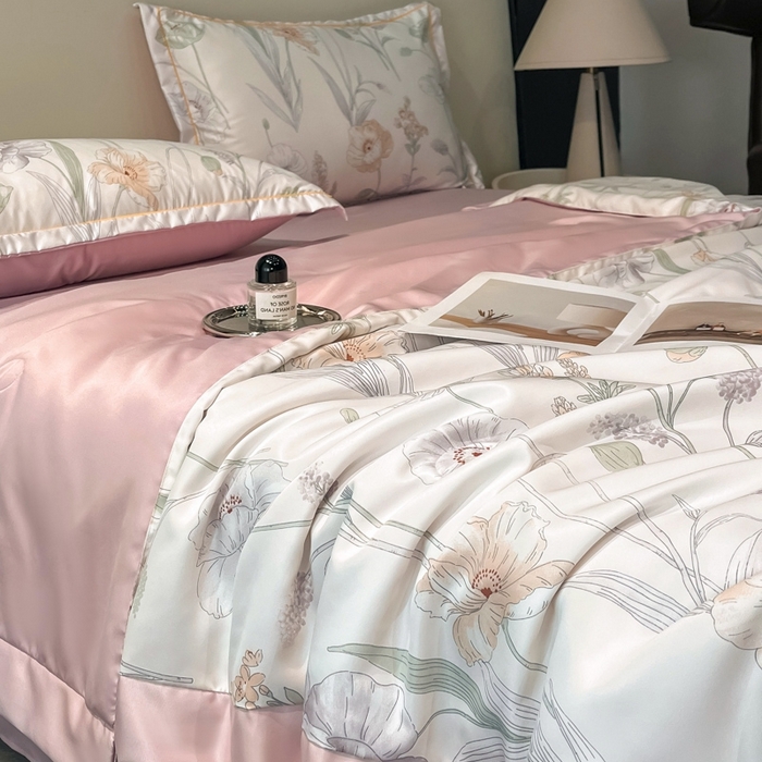 91家纺网 家纺一手货源 找家纺 佳品居 2025新款直播水洗天丝夏被冰丝夏凉被空调被四件套 兮颜粉