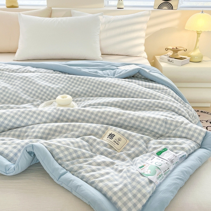 91家纺网 家纺一手货源 找家纺 爱宝被业 2025新款无印风新疆棉花夏被 100%新疆棉花 浅唱