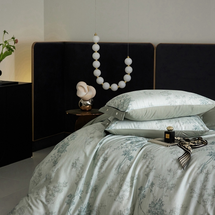 91家纺网 家纺一手货源 找家纺 金奇达2025新款【浮光花漾】-茧养莱赛尔四件套（标准号全网控价（折后券后）不低于258元） 林下风致-蓝