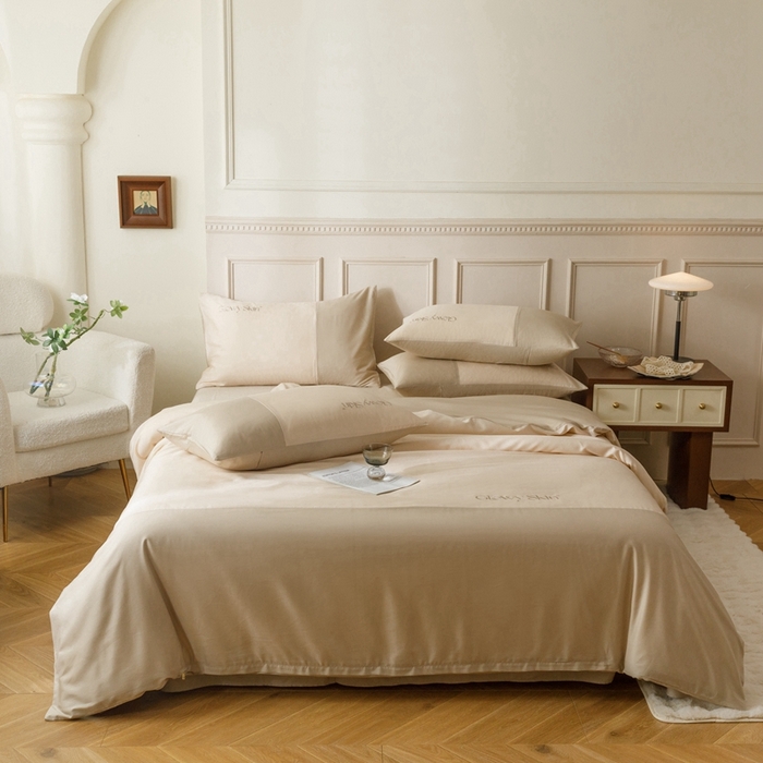 91家纺网 家纺一手货源 找家纺 金奇达2025新款【黛拉】-茧养莱赛尔四件套（标准号全网控价（折后券后）不低于228元） 黛拉-云母咖