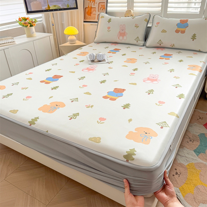 91家纺网 家纺一手货源 找家纺 雯豆家纺 2025夏季新品碳光冰丝凉席床笠款三件套印花小清新绑带冰丝席床罩 碳光冰丝席-床笠款-动物乐园