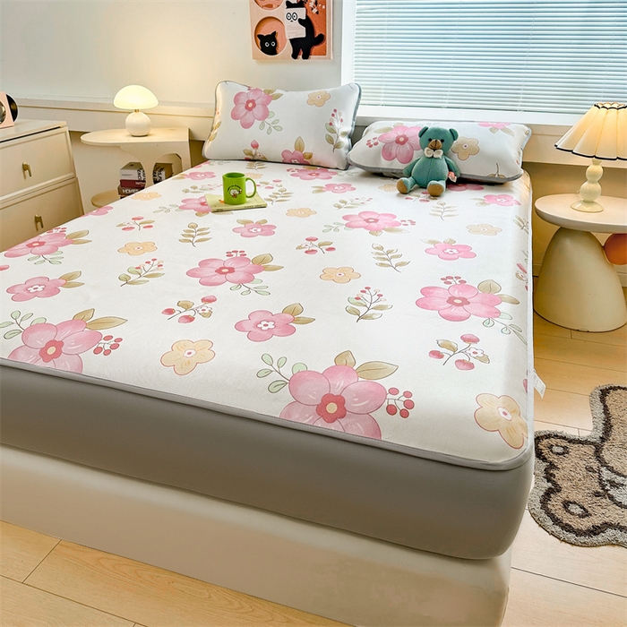 91家纺网 家纺一手货源 找家纺 雯豆家纺 2025夏季新品冰藤印花床笠三件套加厚冰丝软藤席小清新印花床罩单件 冰藤席-床笠款-梦人花香