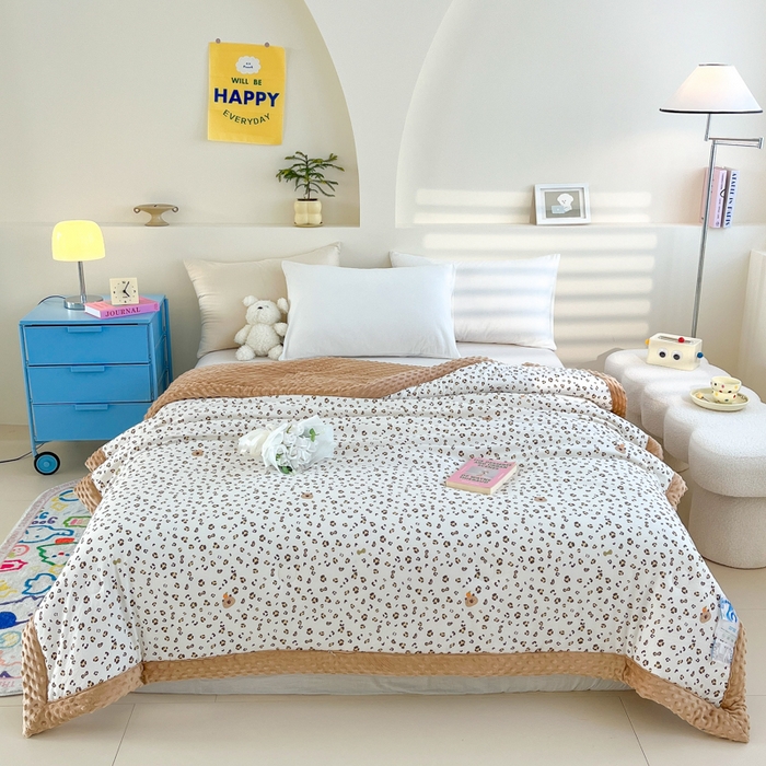 91家纺网 家纺一手货源 找家纺 爱宝被业 2025新款豆豆夏被 卡皮巴拉