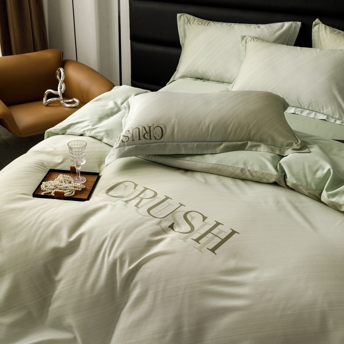 91家纺网 家纺一手货源 找家纺 金奇达2025新款【露娜】-轻氧水光天丝棉四件套（标准号全网控价（折后券后）不低于298元） 露娜-复古绿