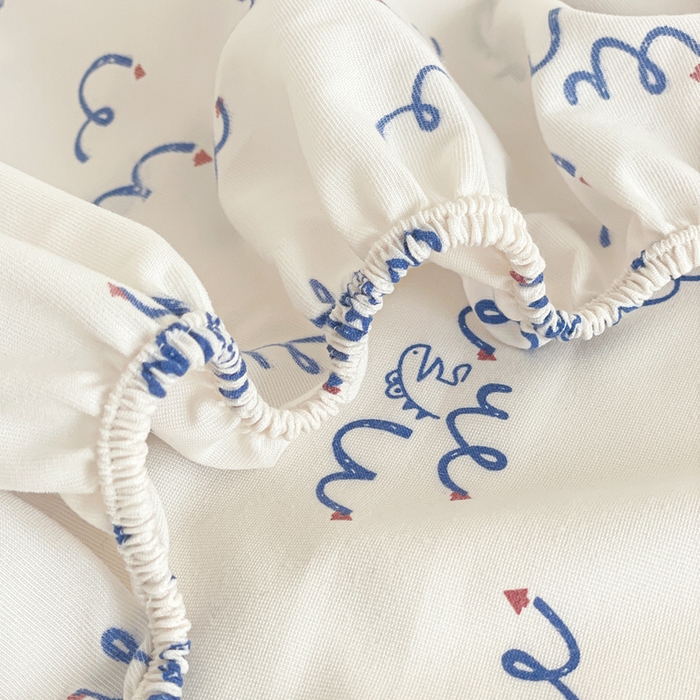 91家纺网 家纺一手货源 找家纺 芯元素 2025新款针织双层纱印花床笠 晴空