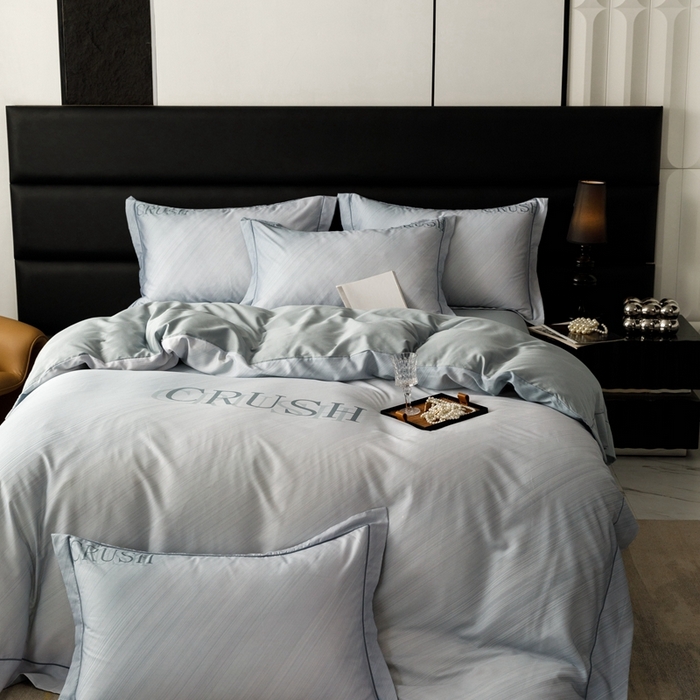 91家纺网 家纺一手货源 找家纺 金奇达2025新款【露娜】-轻氧水光天丝棉四件套（标准号全网控价（折后券后）不低于298元） 露娜-名望蓝