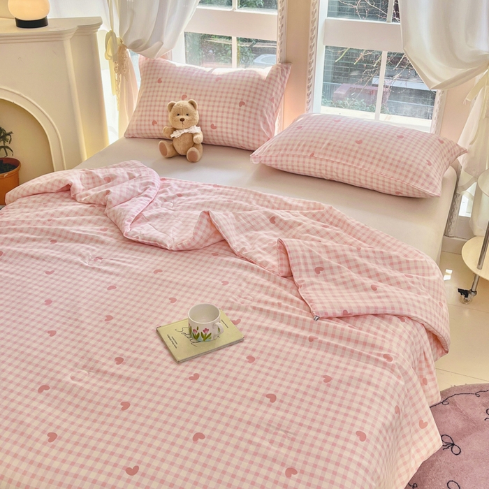 91家纺网 家纺一手货源 找家纺 星巴k家纺 2025糯糯棉A类大豆蛋白纤维夏凉被双层纱水洗棉夏被大豆被 粉格爱心