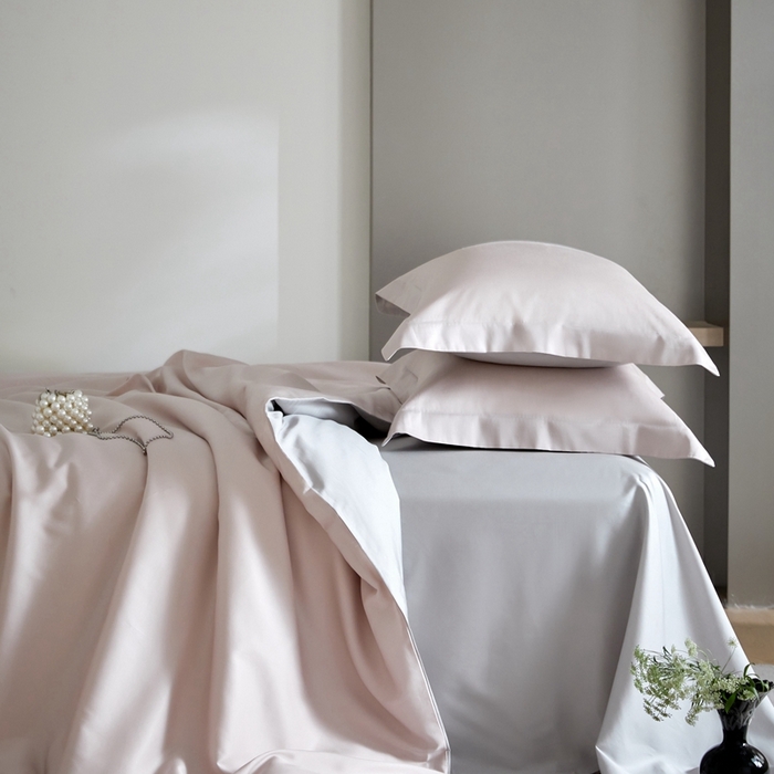 91家纺网 家纺一手货源 找家纺 金奇达2025新款【可芙】-轻氧水光天丝棉四件套（标准号全网控价（折后券后）不低于238元） 可芙-粉+灰