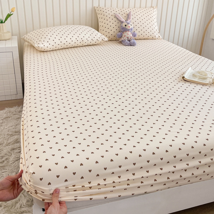 91家纺网 家纺一手货源 找家纺 芯元素 2025新款针织双层纱印花床笠 甜心-咖