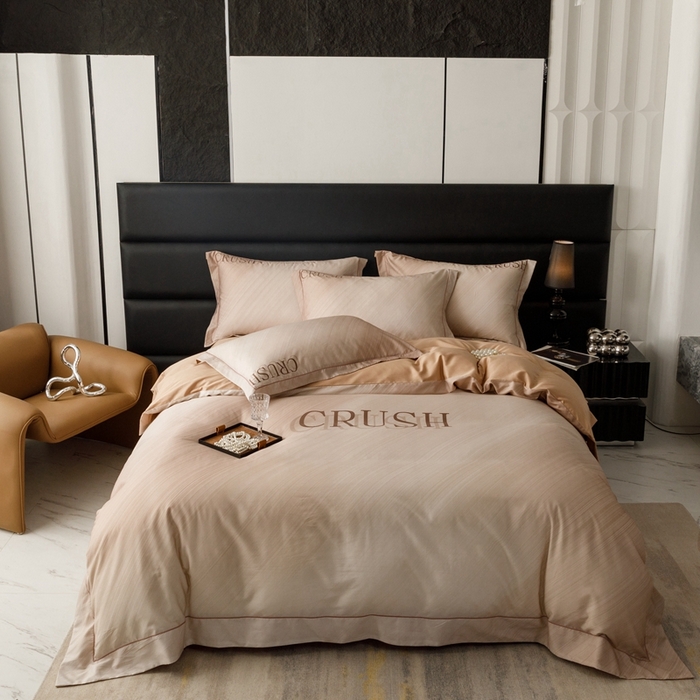 91家纺网 家纺一手货源 找家纺 金奇达2025新款【露娜】-轻氧水光天丝棉四件套（标准号全网控价（折后券后）不低于298元） 露娜-咖茶色