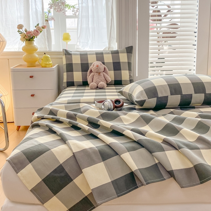 91家纺网 家纺一手货源 找家纺 米柳2025新款原棉老粗布凉席系列 灰白大格