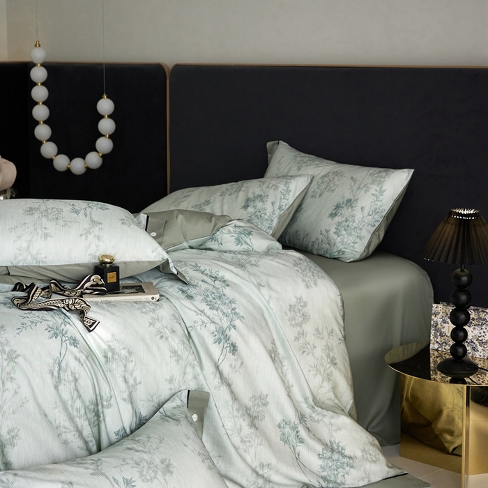 91家纺网 家纺一手货源 找家纺 金奇达2025新款【浮光花漾】-茧养莱赛尔四件套（标准号全网控价（折后券后）不低于258元） 林下风致-蓝