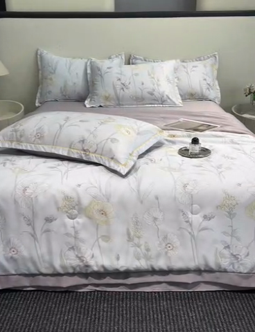 91家纺网 家纺一手货源 找家纺 佳品居 2025新款直播水洗天丝夏被冰丝夏凉被空调被四件套 兮颜紫 