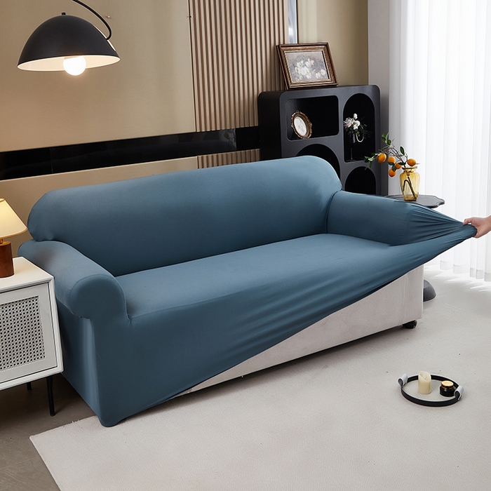 91家纺网 家纺一手货源 找家纺 共鸣沙发套 新款牛奶丝覆膜防水纯色系列沙发套 孔雀蓝