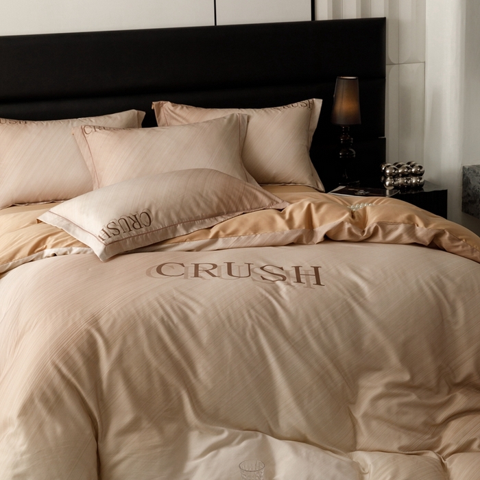 91家纺网 家纺一手货源 找家纺 金奇达2025新款【露娜】-轻氧水光天丝棉四件套（标准号全网控价（折后券后）不低于298元） 露娜-咖茶色