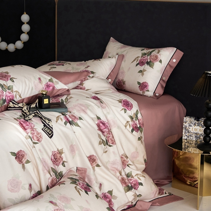 91家纺网 家纺一手货源 找家纺 金奇达2025新款【浮光花漾】-茧养莱赛尔四件套（标准号全网控价（折后券后）不低于258元） 暗夜玫瑰