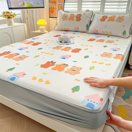 91家纺网 家纺一手货源 找家纺 （总）雯豆家纺 2025夏季新品碳光冰丝凉席床笠款三件套印花小清新绑带冰丝席床罩