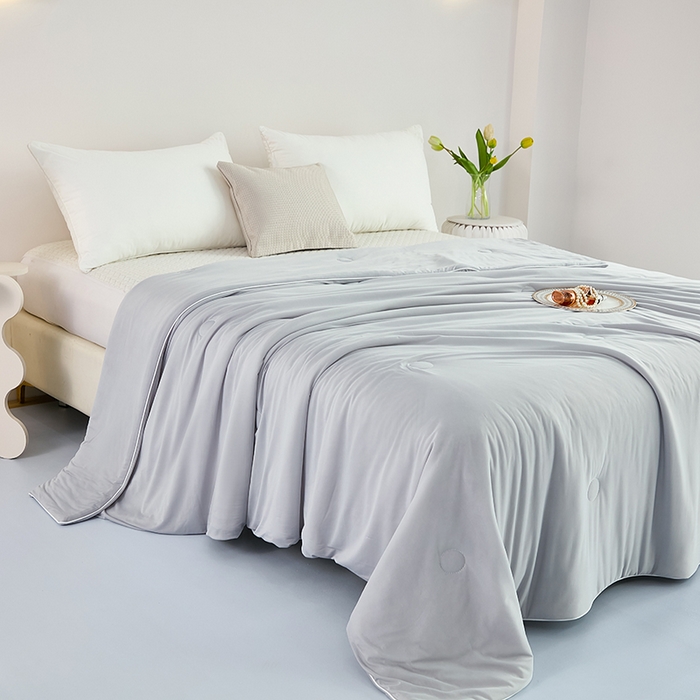 91家纺网 家纺一手货源 找家纺 仟网汇 新款氨纶凉感天丝夏被子被芯冰激凌夏被西瓜凉感丝 冰川灰