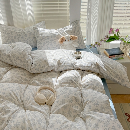 91家纺网 家纺一手货源 找家纺 （总）悦织湾家纺 2025新款A类有氧针织棉印花四件套印花轻奢时尚学生宿舍单双人床上用品四件套