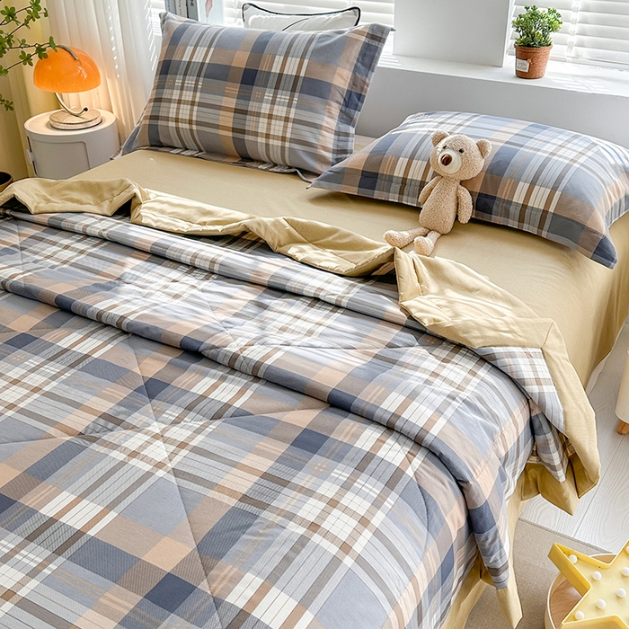 91家纺网 家纺一手货源 找家纺 欧夏家纺 2025新款里外全棉印花夏被100%新疆棉花 咖大格