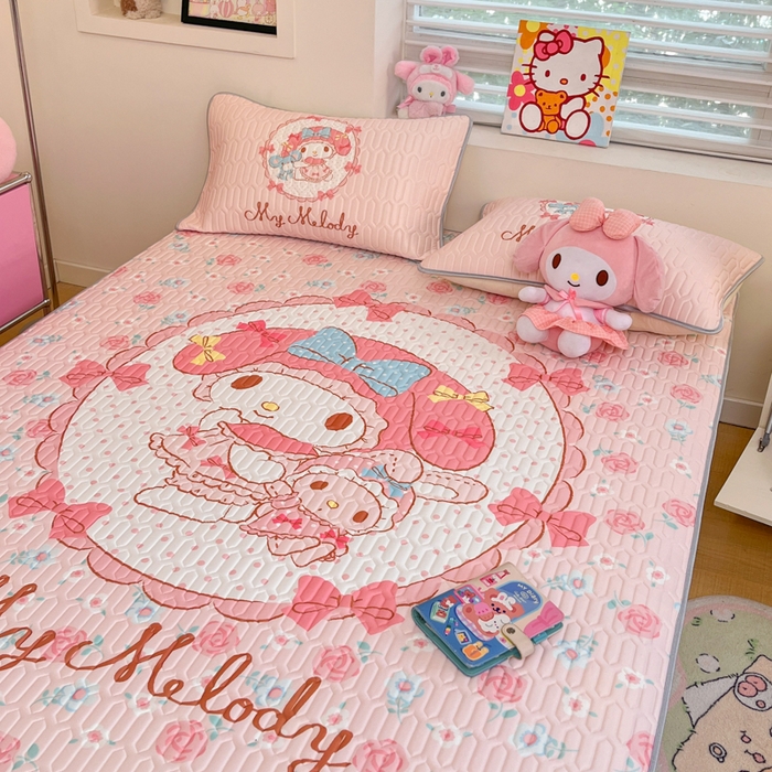 91家纺网 家纺一手货源 找家纺 金爱家 2025新款正版三丽鸥凉感乳胶凉席 花花美乐蒂