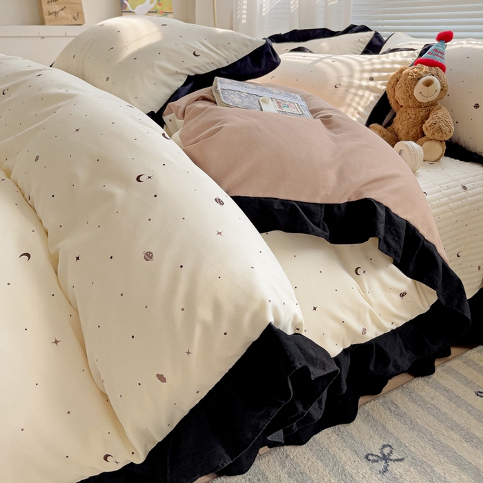 91家纺网 家纺一手货源 找家纺 富米莱（原臻工厂）2025新款A类针织双层纱赫本风床盖四件套 星空物语一咖