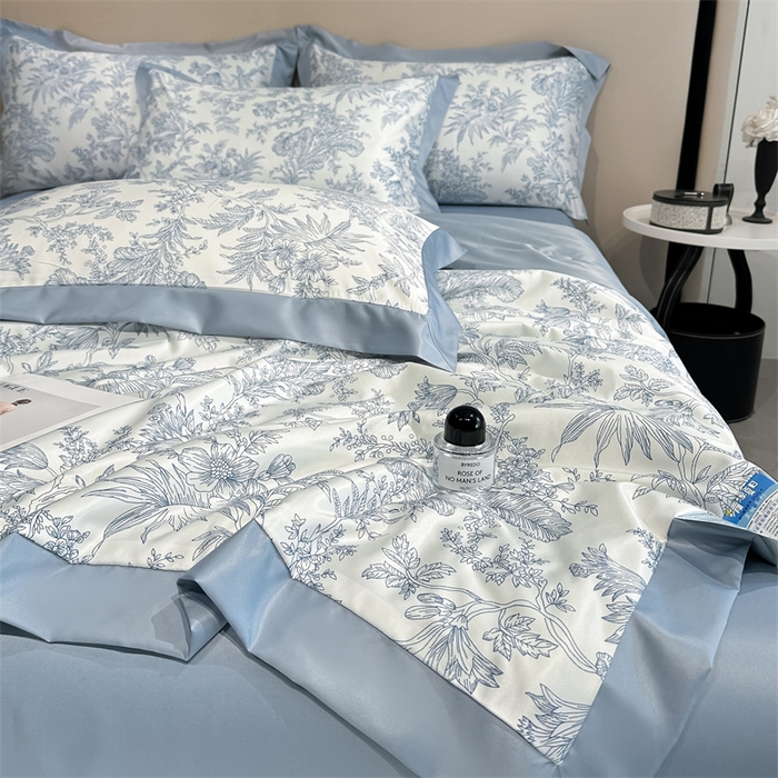 91家纺网 家纺一手货源 找家纺 笙意家纺 2025新款水洗冰丝数码印花拼角宽边夏被 初语