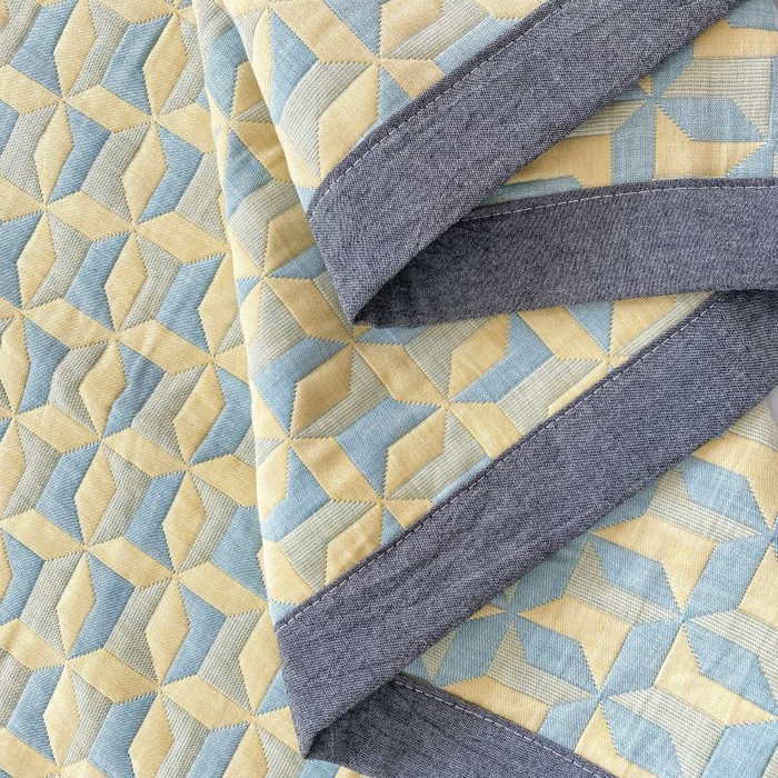 91家纺网 家纺一手货源 找家纺 鸣升家纺 2025新款a类全棉三层纱多功能毛巾被盖毯床单夏被空调被 风车黄