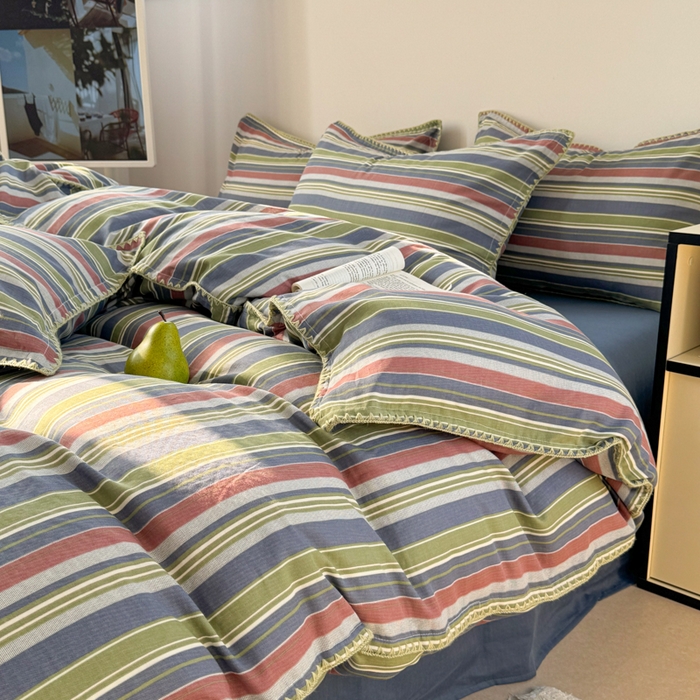 91家纺网 家纺一手货源 找家纺 金丝鸟家纺 2025新款全棉双层纱贝壳边四件套格子系列 塔思琦