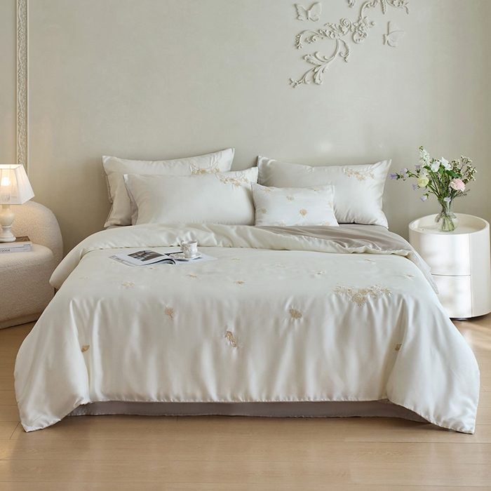 91家纺网 家纺一手货源 找家纺 千朵森 2025新款60s奥地利进口兰精天丝四件套-星慕 星慕-卡其金