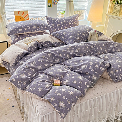 91家纺网 家纺一手货源 找家纺 提花大世界 2025直播爆款全棉活性印花夹棉床盖床裙花边四件套 偶遇花开