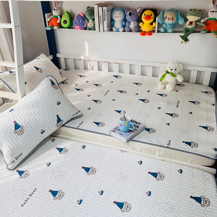 91家纺网 家纺一手货源 找家纺 小虾米 2025乳胶凉席上下床床笠 圣诞小熊