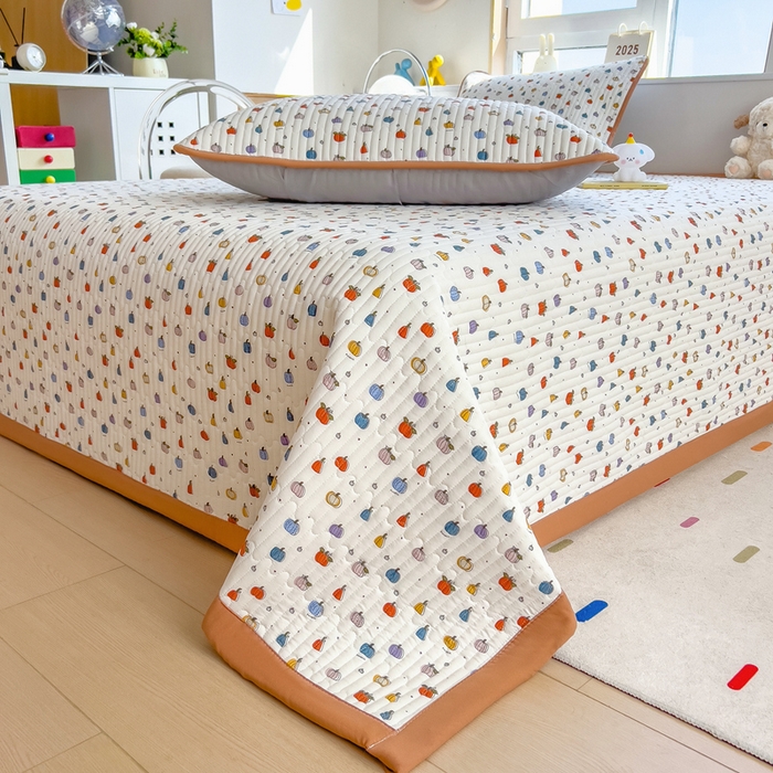 91家纺网 家纺一手货源 找家纺 慕木家纺 2025新款A类高克重四季款针织棉双层纱多功能床盖可铺可盖 缤纷南瓜