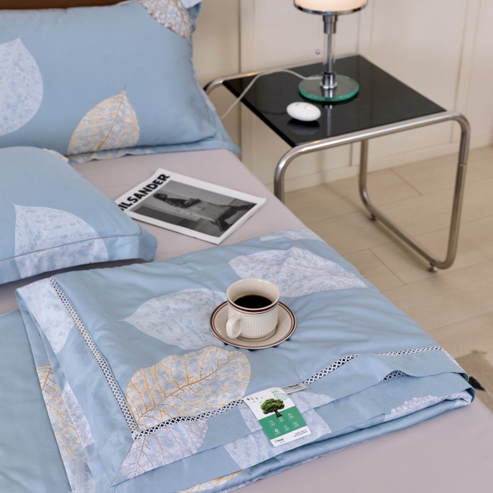 91家纺网 家纺一手货源 找家纺 棉生活家纺 2025新款春夏莫代尔天丝夏被 树影