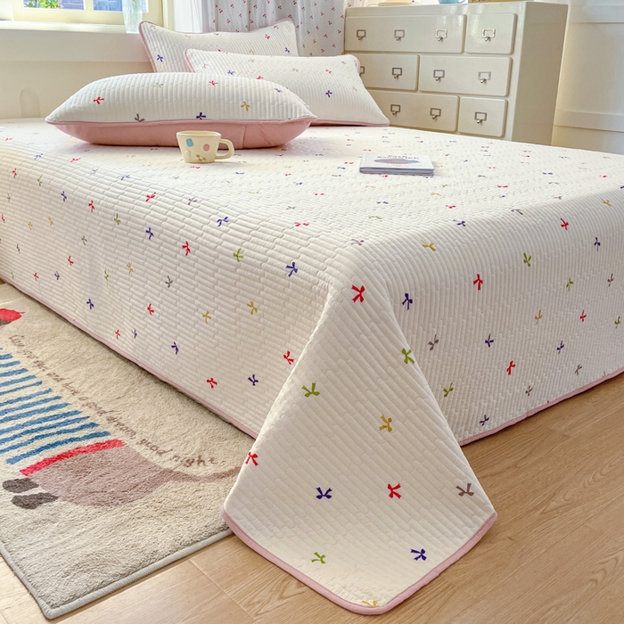 91家纺网 家纺一手货源 找家纺 857家居 2025新款针织双层纱床盖三件套 蝴蝶奶糖