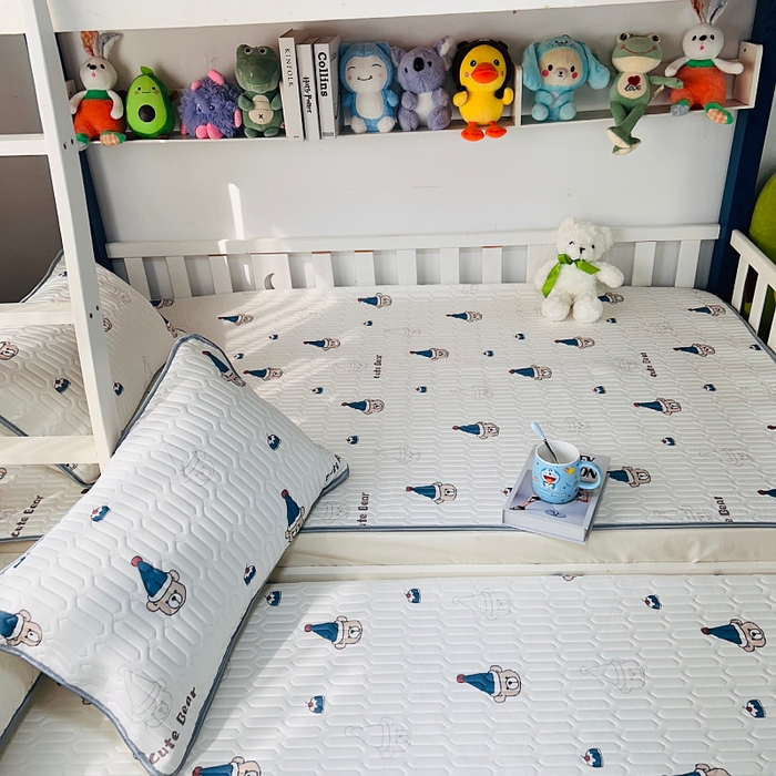 91家纺网 家纺一手货源 找家纺 小虾米 2025乳胶凉席上下床床笠 圣诞小熊