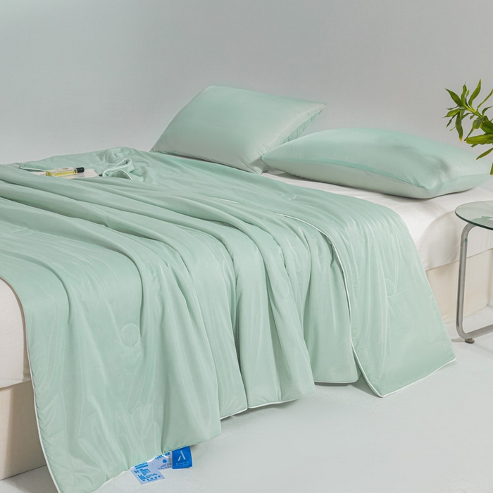 91家纺网 家纺一手货源 找家纺 圣尔雅家纺 2025新款A类云母凉感丝夏被空调被夏凉被子被芯 香草绿