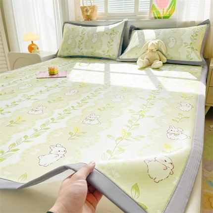 2025新款A类碳光冰丝印花凉席学生床席空调被夏被四件套配送买家秀 叶香小兔