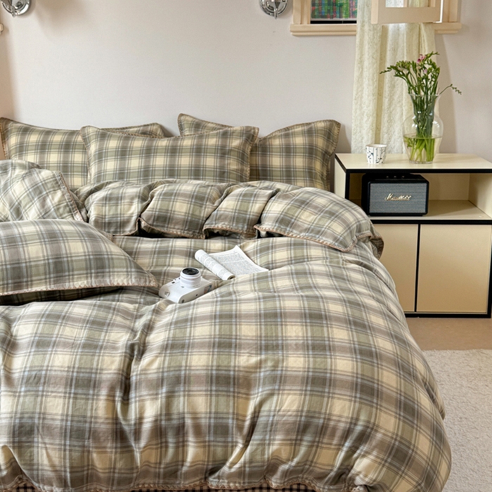 91家纺网 家纺一手货源 找家纺 金丝鸟家纺 2025新款全棉双层纱贝壳边四件套格子系列 轨迹绿格