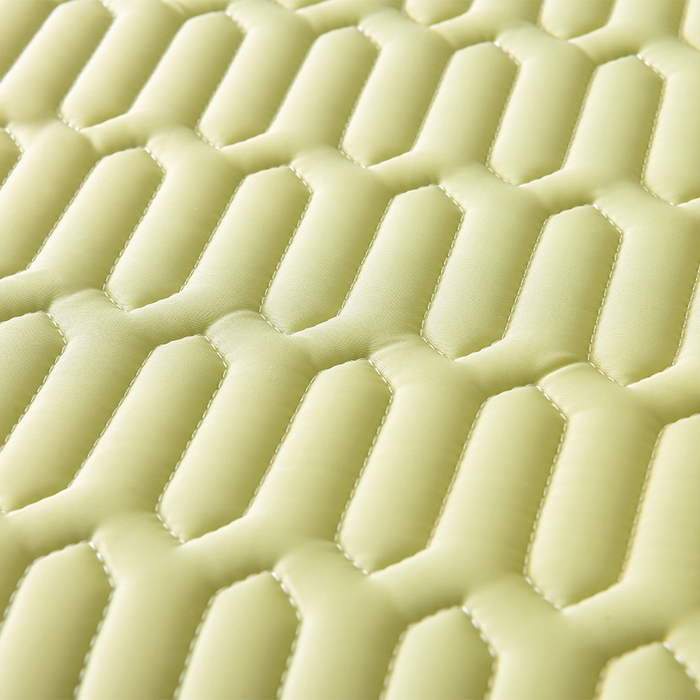 91家纺网 家纺一手货源 找家纺 炫拼家纺 2025新款coco熊床裙款乳胶凉席 coco熊-仙草绿