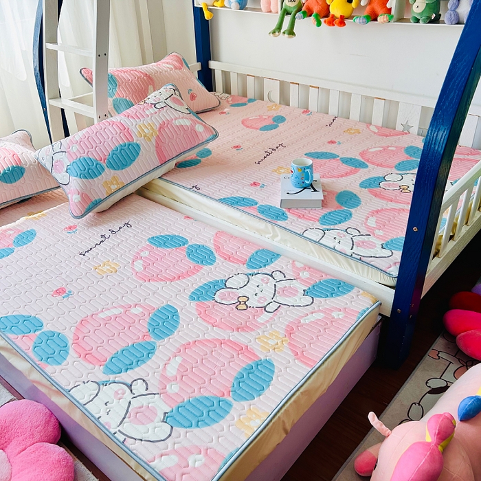 91家纺网 家纺一手货源 找家纺 小虾米 2025乳胶凉席上下床床笠 桃兔兔粉