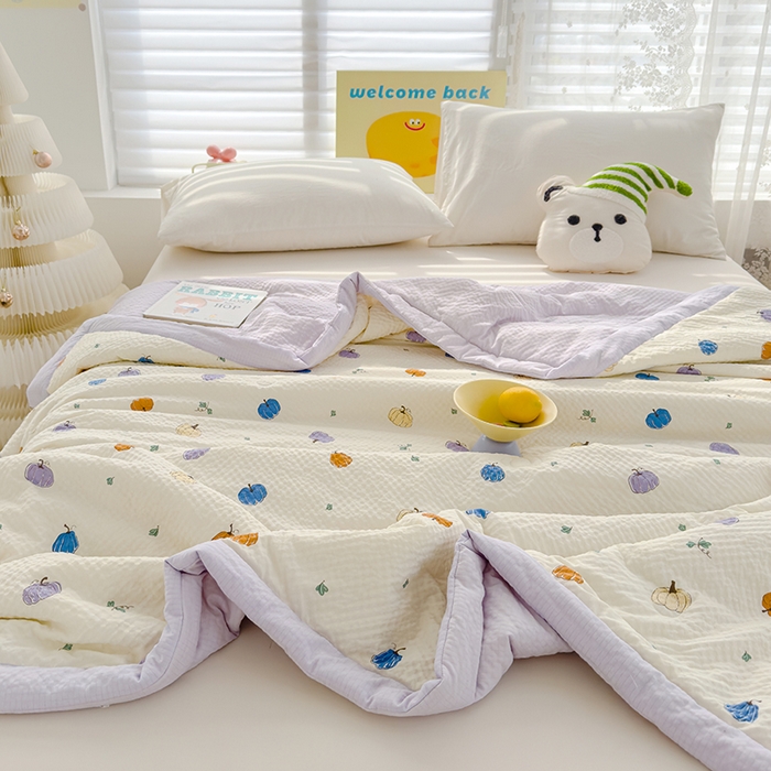 91家纺网 家纺一手货源 找家纺 2025新款A类印花泡泡纱大豆夏凉被被子被芯 七彩南瓜