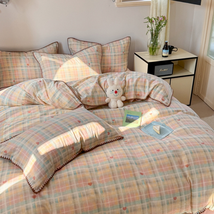 91家纺网 家纺一手货源 找家纺 金丝鸟家纺 2025新款全棉双层纱贝壳边四件套格子系列 七彩方格