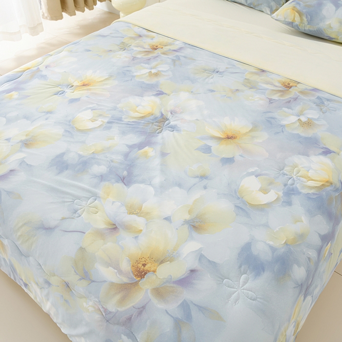 91家纺网 家纺一手货源 找家纺 圣楚 2025新款优雅凉感丝夏被 梦境