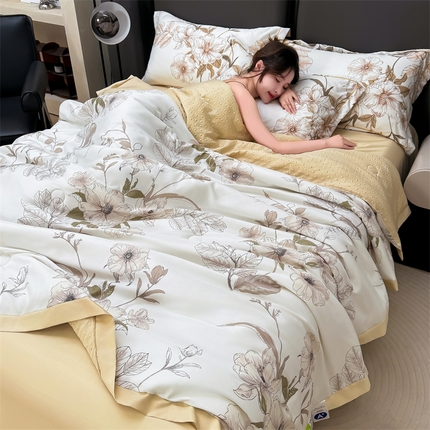 91家纺网 家纺一手货源 找家纺 （总）满羽家纺 2025热款冰丝绸冰豆豆被夏被四件套凉感空调被(踩棉工艺)（吊边床单）-印花