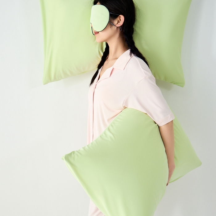 91家纺网 家纺一手货源 找家纺 LADY COCO2025新款coolmate多巴胺色系凉感枕套 枕套-绿