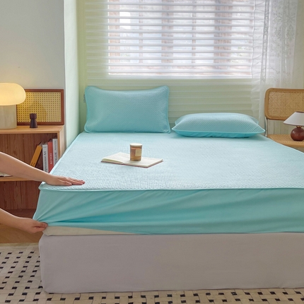 91家纺网 家纺一手货源 找家纺 莱登卡奴 2025新款A类宝宝棉针织棉大豆夹棉床笠 夹棉款-湖兰