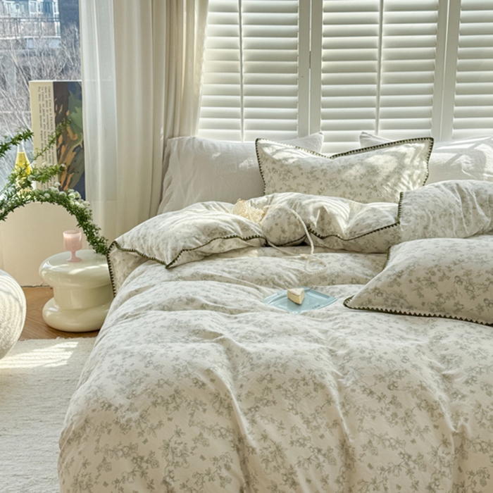 91家纺网 家纺一手货源 找家纺 金丝鸟家纺 2025新款全棉双层纱贝壳边四件套花卉系列 绿意枝头