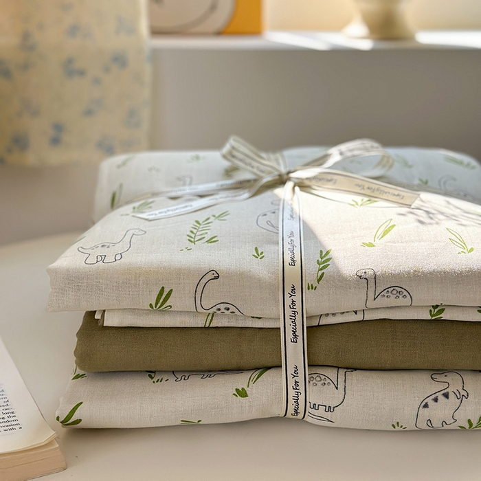 91家纺网 家纺一手货源 找家纺 2025新款全棉有氧双层纱四件套-卡通系列 快乐恐龙