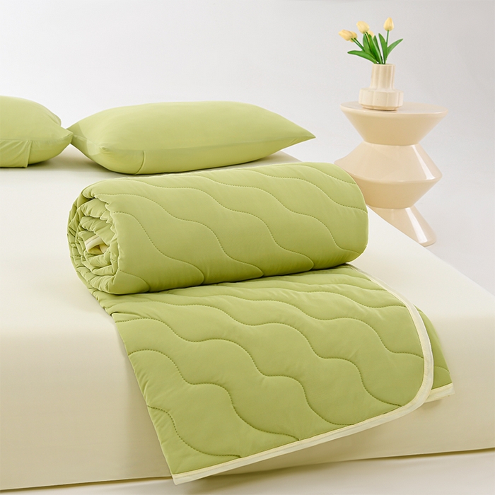 91家纺网 家纺一手货源 找家纺 （总）圣楚 2025新款梦境凉感丝夏凉被